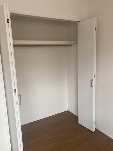 ワンリッチ上野町Aの収納