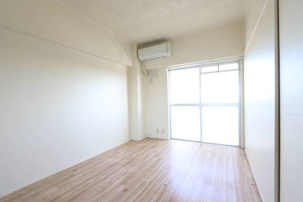 ビレッジハウス長内1号棟の居間・リビング|ビレッジハウスの同一物件・同一タイプの間取りの写真です