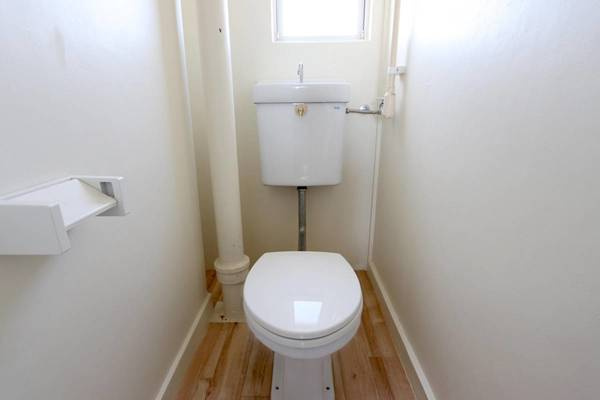 ビレッジハウス長内1号棟のトイレ|ビレッジハウスの同一物件・同一タイプの間取りの写真です