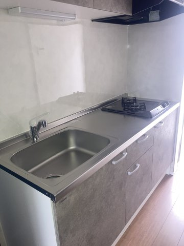 ワンリッチ上野町Bのキッチン