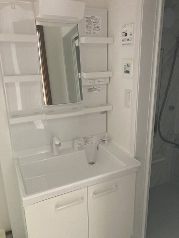 Stella Iの洗面所