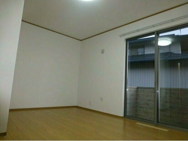 weal上野町の居間・リビング