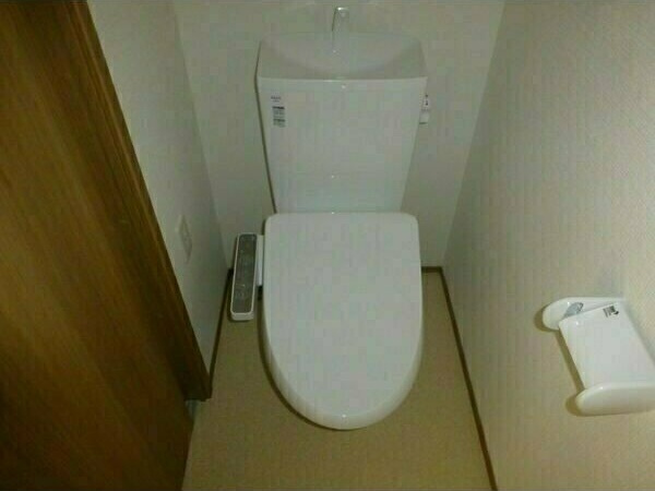 weal上野町のトイレ