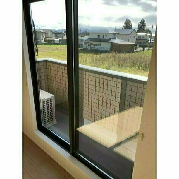 Mysa　垣の内 F棟のバルコニー