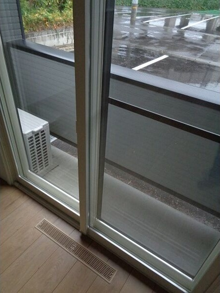 エルシオン A棟のバルコニー