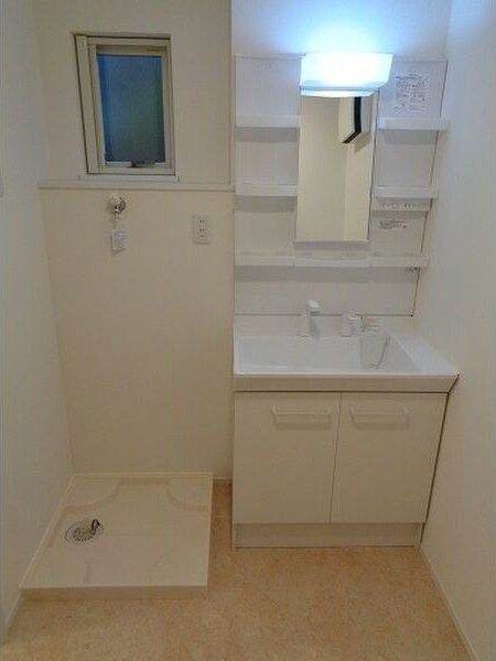 エルシオン A棟の独立洗面台