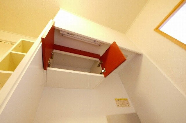 レオパレスビューヒルズテンのキッチン