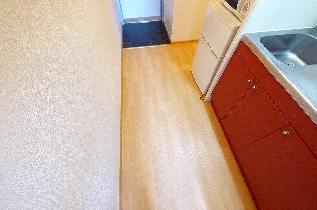 レオパレスビューヒルズテンのキッチン