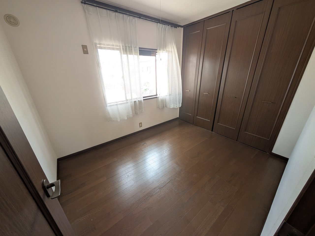 テラスハウス羽中の寝室