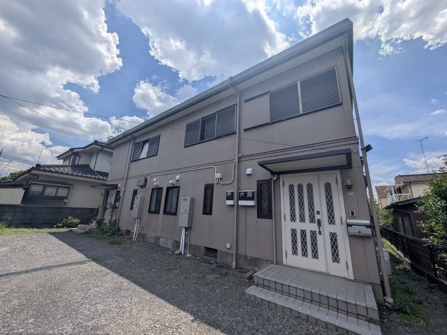 テラスハウス羽中の外観