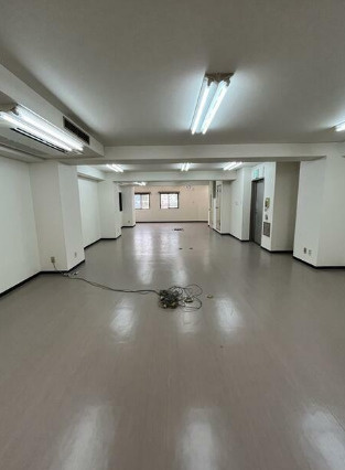 リバービュー茅場町のロビー