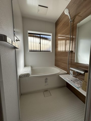 【浴室】 | 中古一戸建　高知市神田