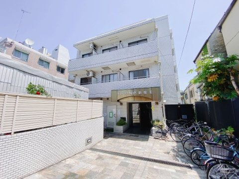 グローリア初穂新宿Ⅲの外観