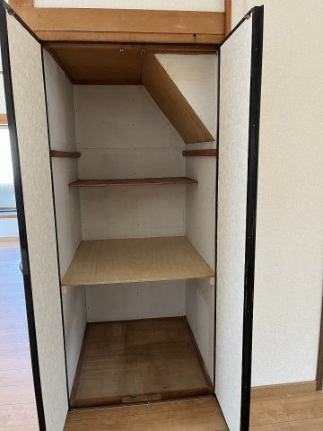 西城南5丁目戸建ての収納|DK収納