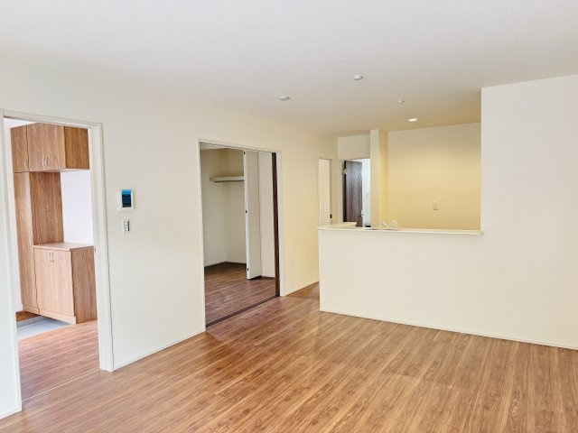 八王子市　川口町　新築一戸建て　４６期の内装|～16.0帖の明るいLDKで、家族団欒の時間をお過ごしいただけます～