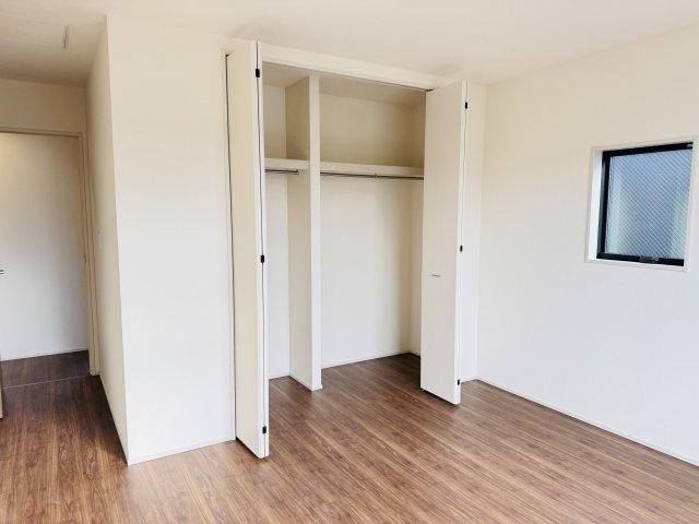 八王子市　川口町　新築一戸建て　４６期の収納|～収納力の高いクローゼット完備～
