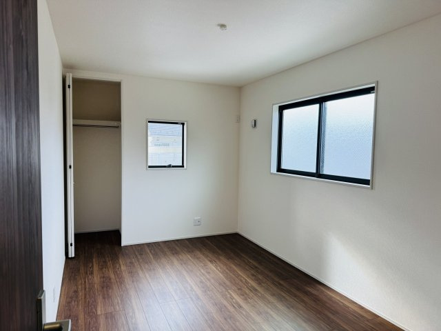 八王子市　川口町　新築一戸建て　４６期の子供部屋|～2階7.5帖の洋室　2面採光で明るく風通しの良いお部屋です～