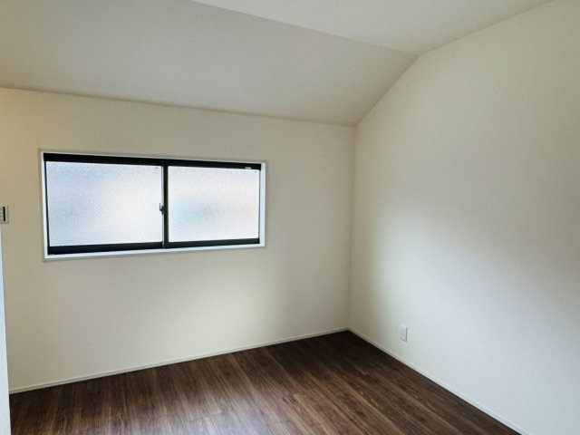 八王子市　川口町　新築一戸建て　４６期の子供部屋|～2階6.0帖の洋室　2面採光で明るく風通しの良いお部屋です～