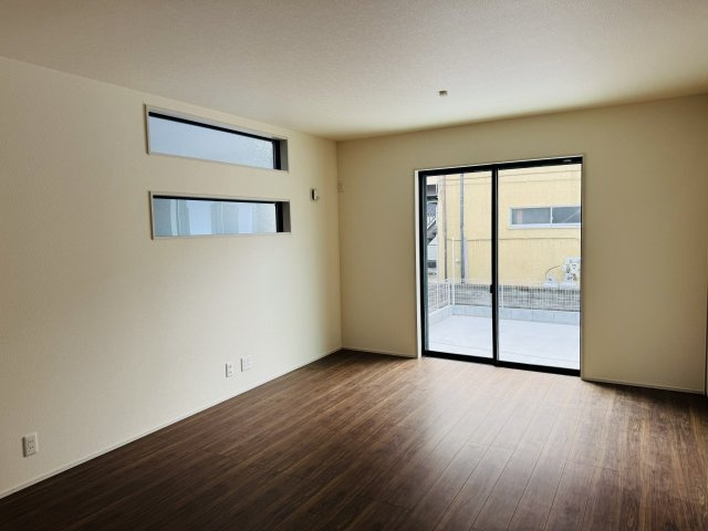八王子市　川口町　新築一戸建て　４６期の居間・リビング|～16.0帖の明るいLDKで、家族団欒の時間をお過ごしいただけます～