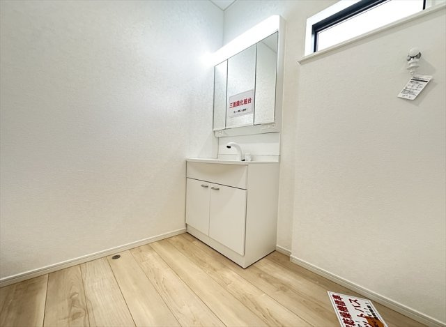 【脱衣所】 | 志木市本町2丁目　新築一戸建住宅　全2棟　(志木本店) | 洗面脱衣所