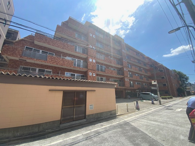 信濃町ハイムの外観