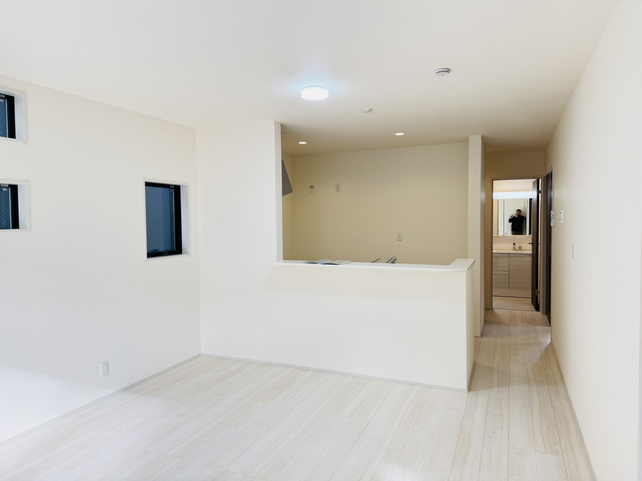 八王子市　川口町　新築一戸建て　４６期の内装|～15.75帖の明るいLDKで、家族団欒の時間をお過ごしいただけます～