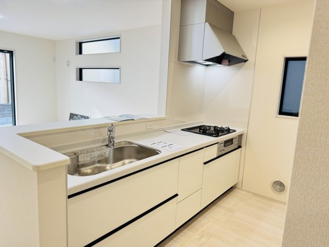 八王子市　川口町　新築一戸建て　４６期のキッチン|～使い勝手の良いシステムキッチン～