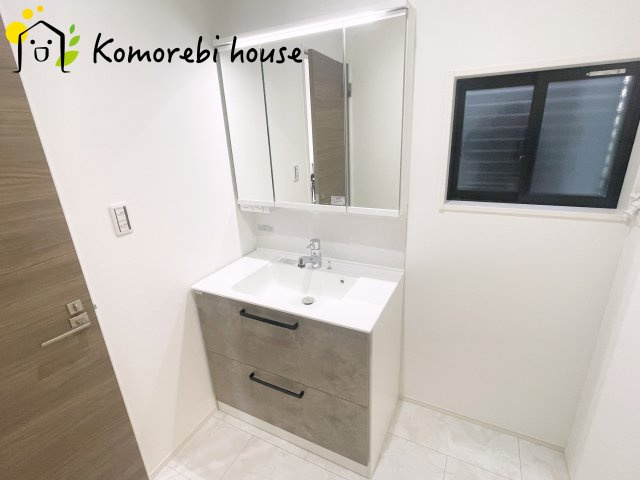 大宮今羽町　2期　新築一戸建て　グリーンガーデン　Jの独立洗面台|独立洗面化粧台付き