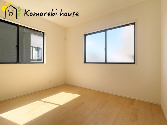 大宮今羽町　2期　新築一戸建て　グリーンガーデン　Jの洋室|ゆったりした洋室です