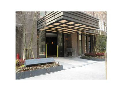 【エントランス】 | クレヴィアタワー大阪本町