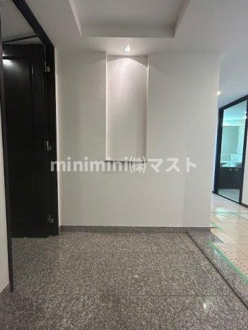 アップルタワー大阪谷町の玄関