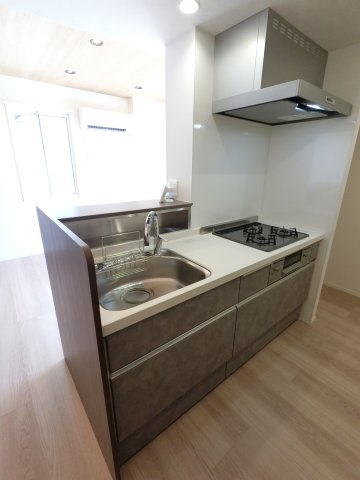 D-ROOM都賀2丁目Ⅱ－A棟のキッチン|※反転タイプ