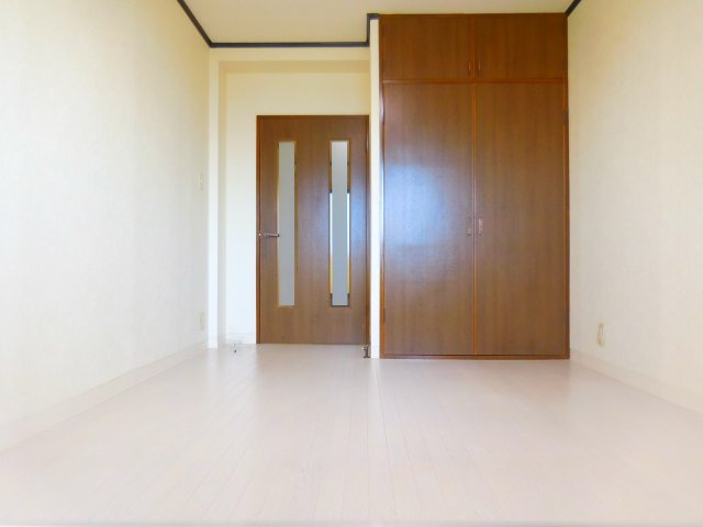 ファミール3号館の洋室