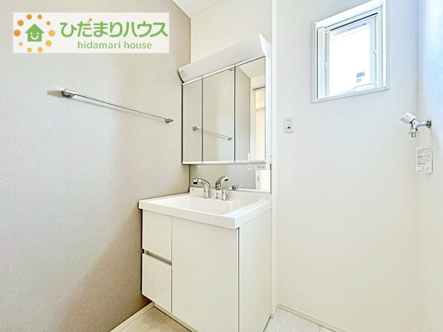 【独立洗面台】 | つくば市さくらの森　中古戸建 | シンプルで使い勝手の良い独立洗面台！