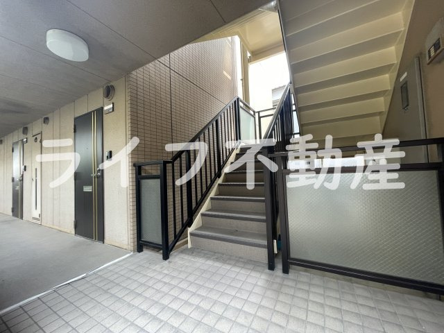 セピアコートのエントランス|エントランスです