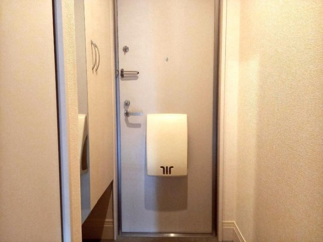 シエル ラピッドの玄関