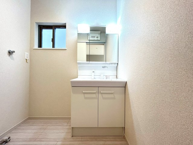 駿河区中島20期　新築戸建　全３棟　２号棟の独立洗面台