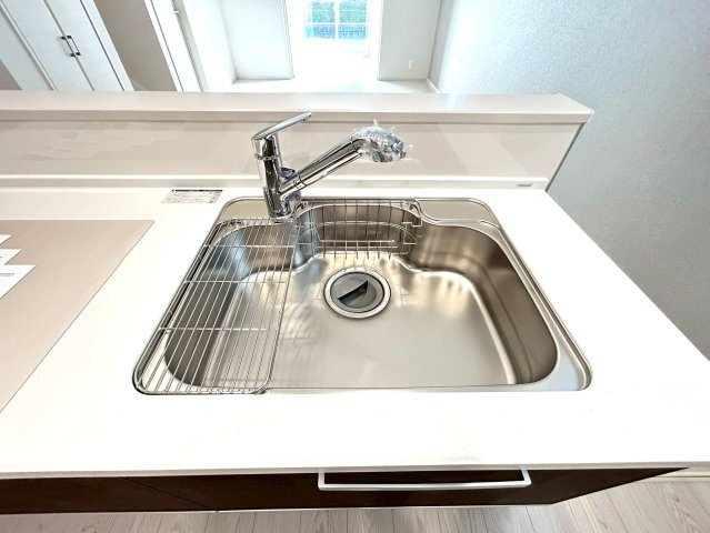 駿河区中島20期　新築戸建　全３棟　２号棟のキッチン