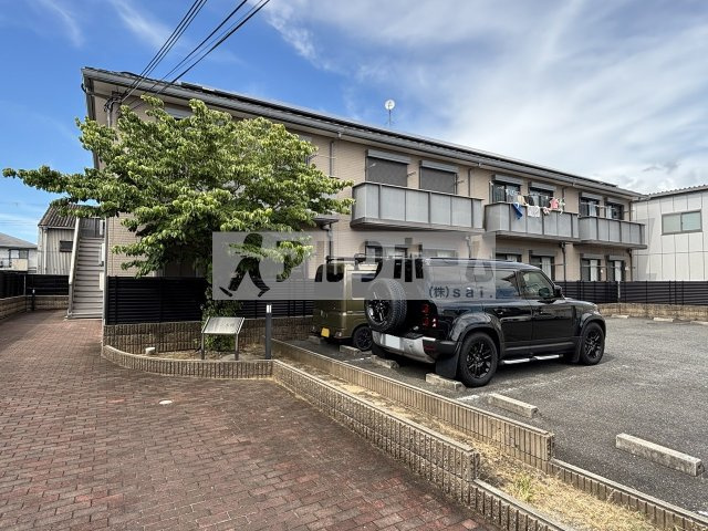 メゾン本郷の外観