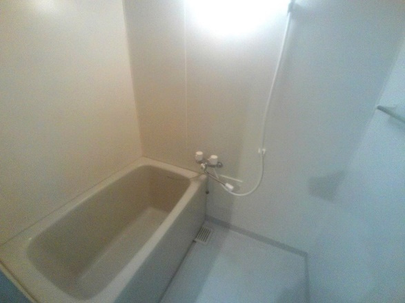 セゾン朝霧の浴室