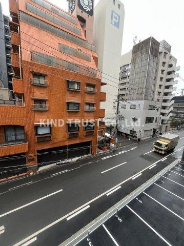 クレストコート同心の駐車場|駐車場に車を止められます