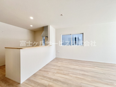 【ダイニング】 | 沼津市大塚 13期 新築一戸建て 1号棟 | ダイニングです