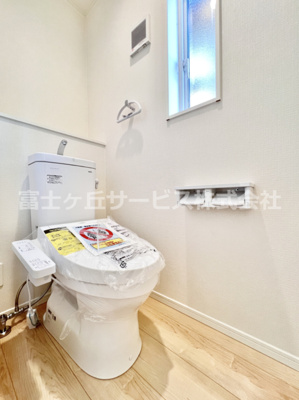【その他】 | 沼津市大塚 13期 新築一戸建て 1号棟 | 2Fのトイレです