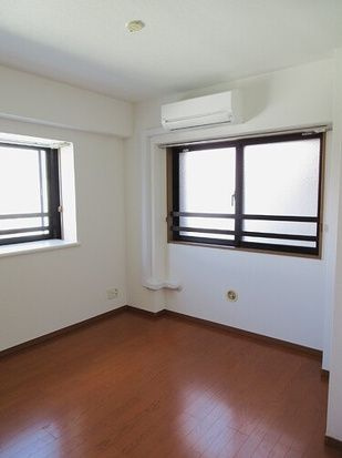 ライオンズプラザ池之端の内装