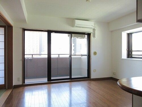 ライオンズプラザ池之端のバルコニー