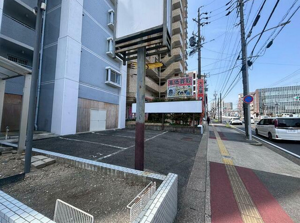 第32オーシャンハイツの駐車場