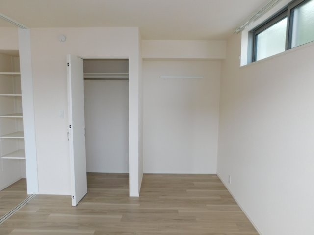 キョウナンチョウの居間・リビング