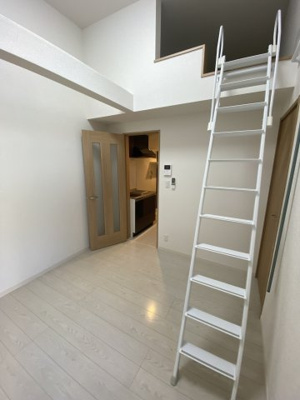 【寝室】 | ベイルーム鎌倉山崎 | 寝室にいかがでしょうか