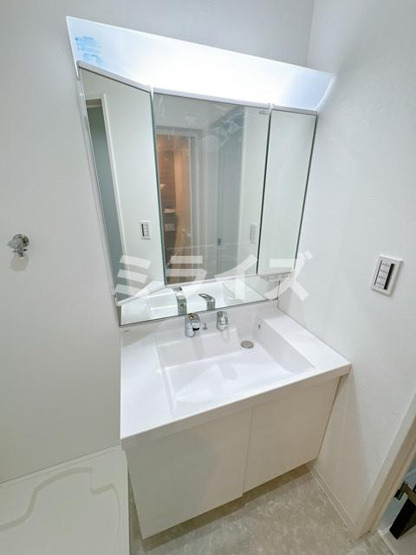 【独立洗面台】 | EIWA First Heights