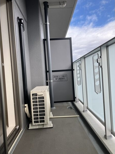 ロータス・ガーデン城南のバルコニー